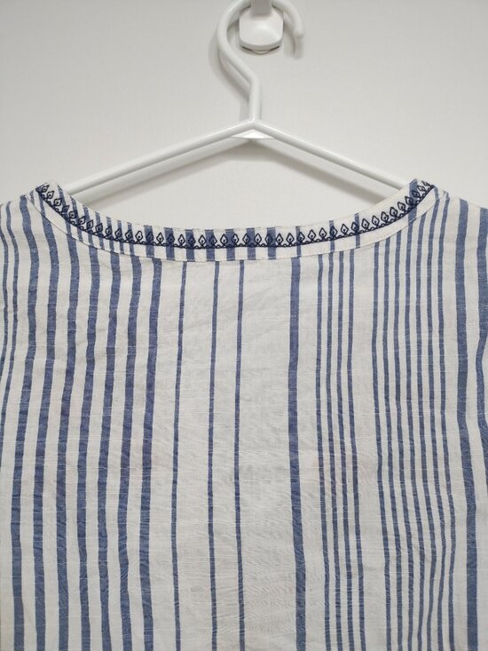 Embroidered 100% cotton bell 3/4 sleeve pullover tunic - Picture 7 of 7